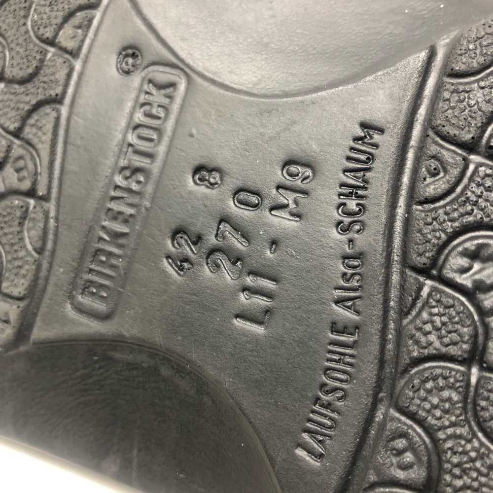 Classic Black Leather Women's Shoes - Picture 9 of 11